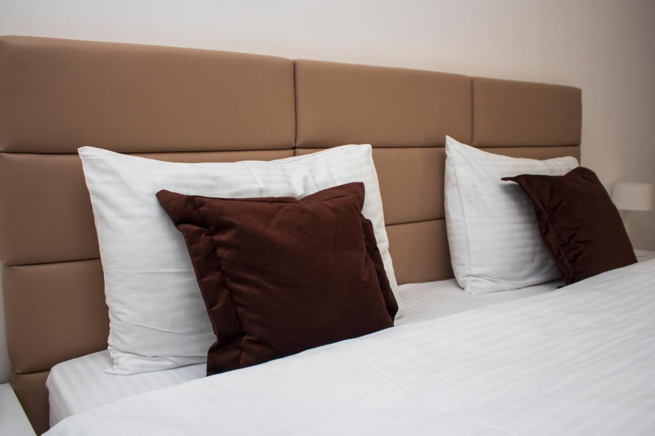 Bernardazzi Grand Hotel Chisinau Ngoại thất bức ảnh