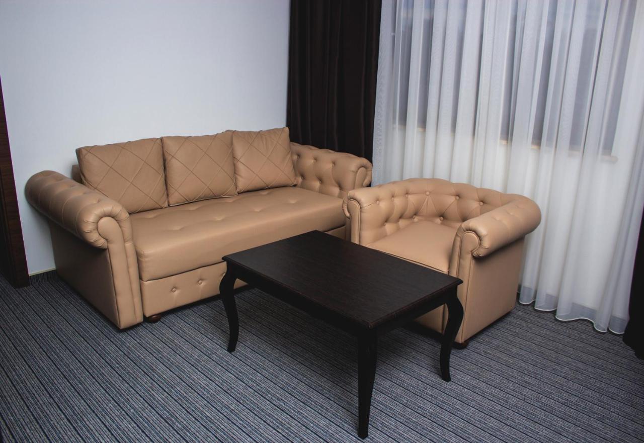 Bernardazzi Grand Hotel Chisinau Ngoại thất bức ảnh