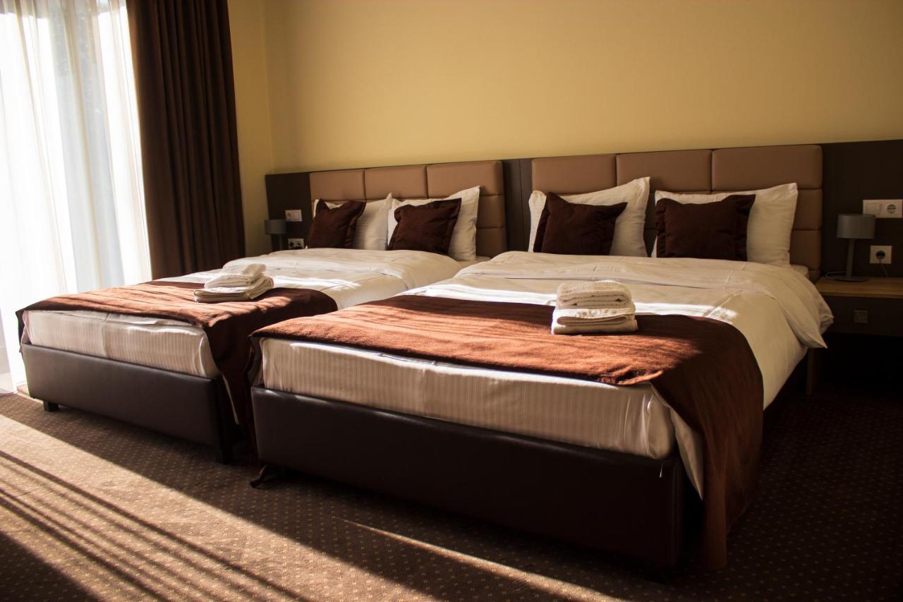 Bernardazzi Grand Hotel Chisinau Ngoại thất bức ảnh
