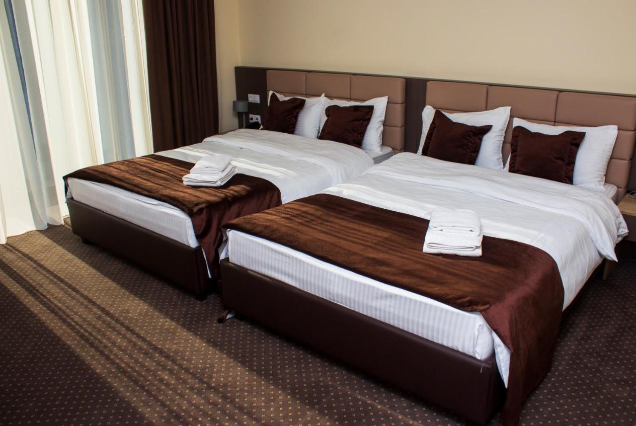 Bernardazzi Grand Hotel Chisinau Ngoại thất bức ảnh