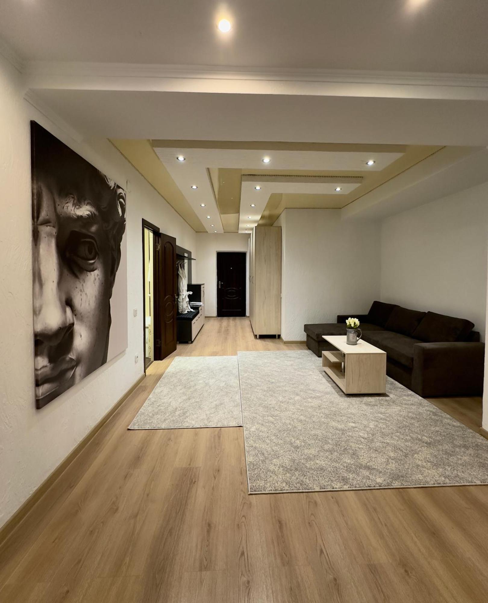 Bernardazzi Grand Hotel Chisinau Ngoại thất bức ảnh