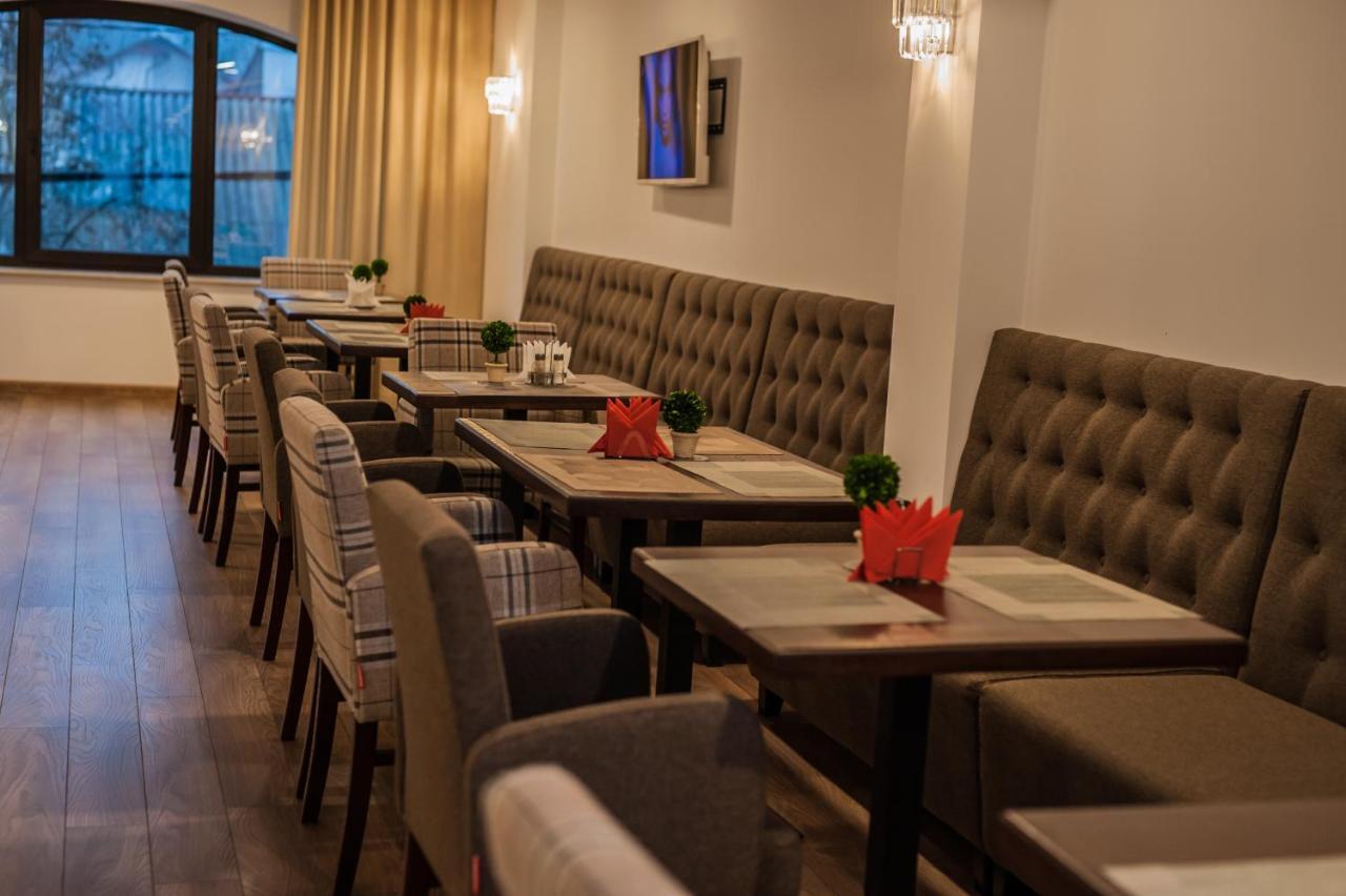 Bernardazzi Grand Hotel Chisinau Ngoại thất bức ảnh