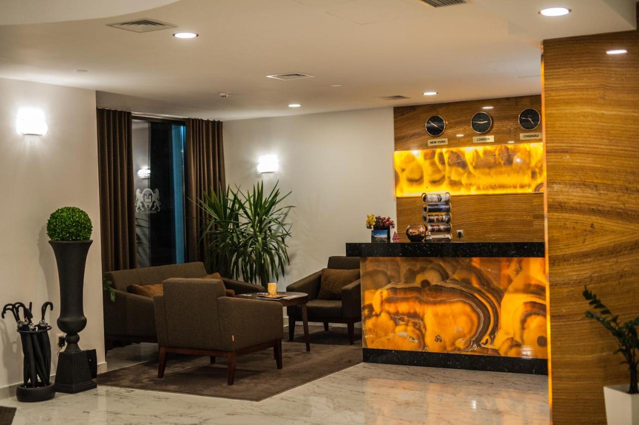 Bernardazzi Grand Hotel Chisinau Ngoại thất bức ảnh