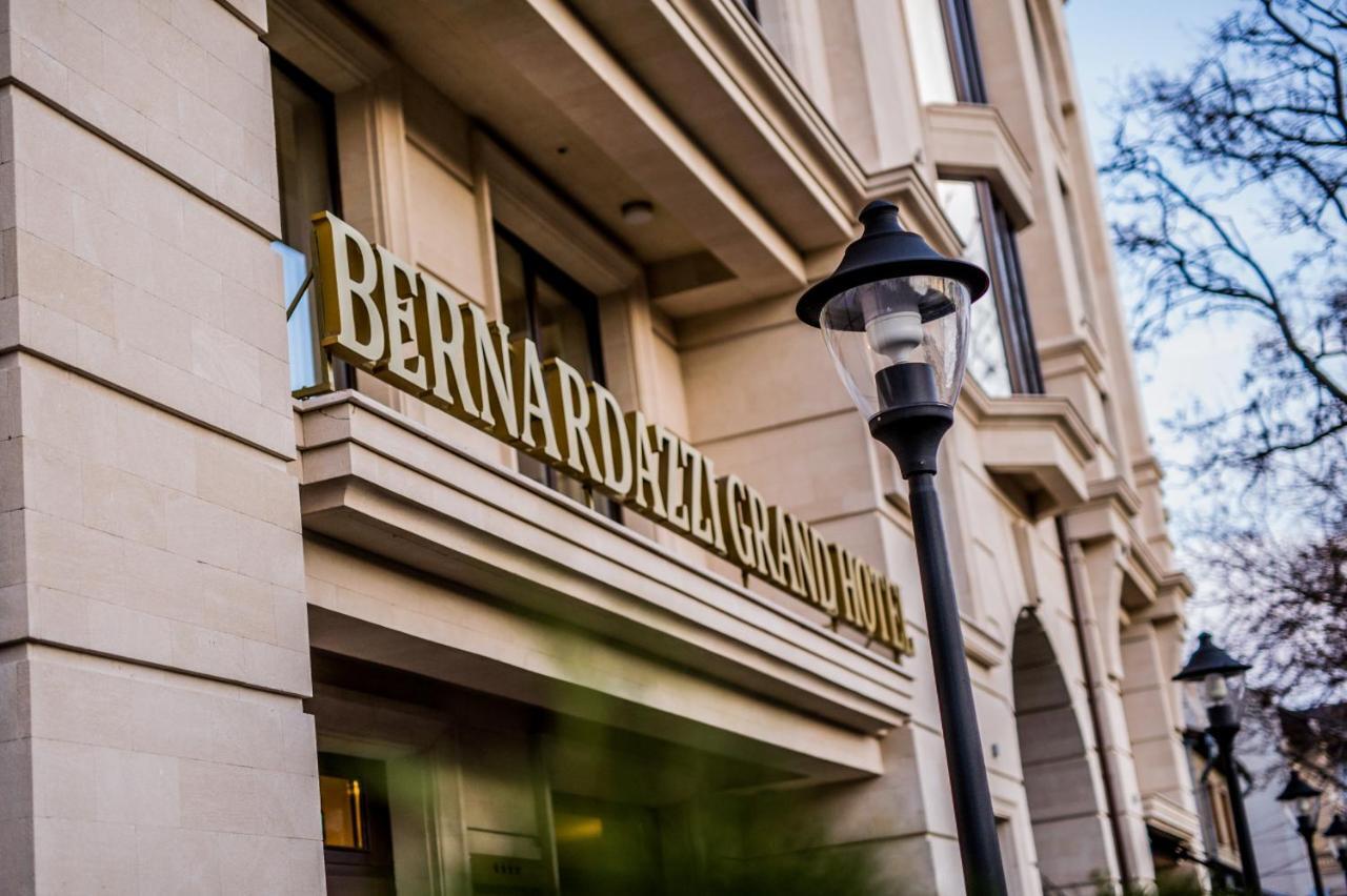 Bernardazzi Grand Hotel Chisinau Ngoại thất bức ảnh