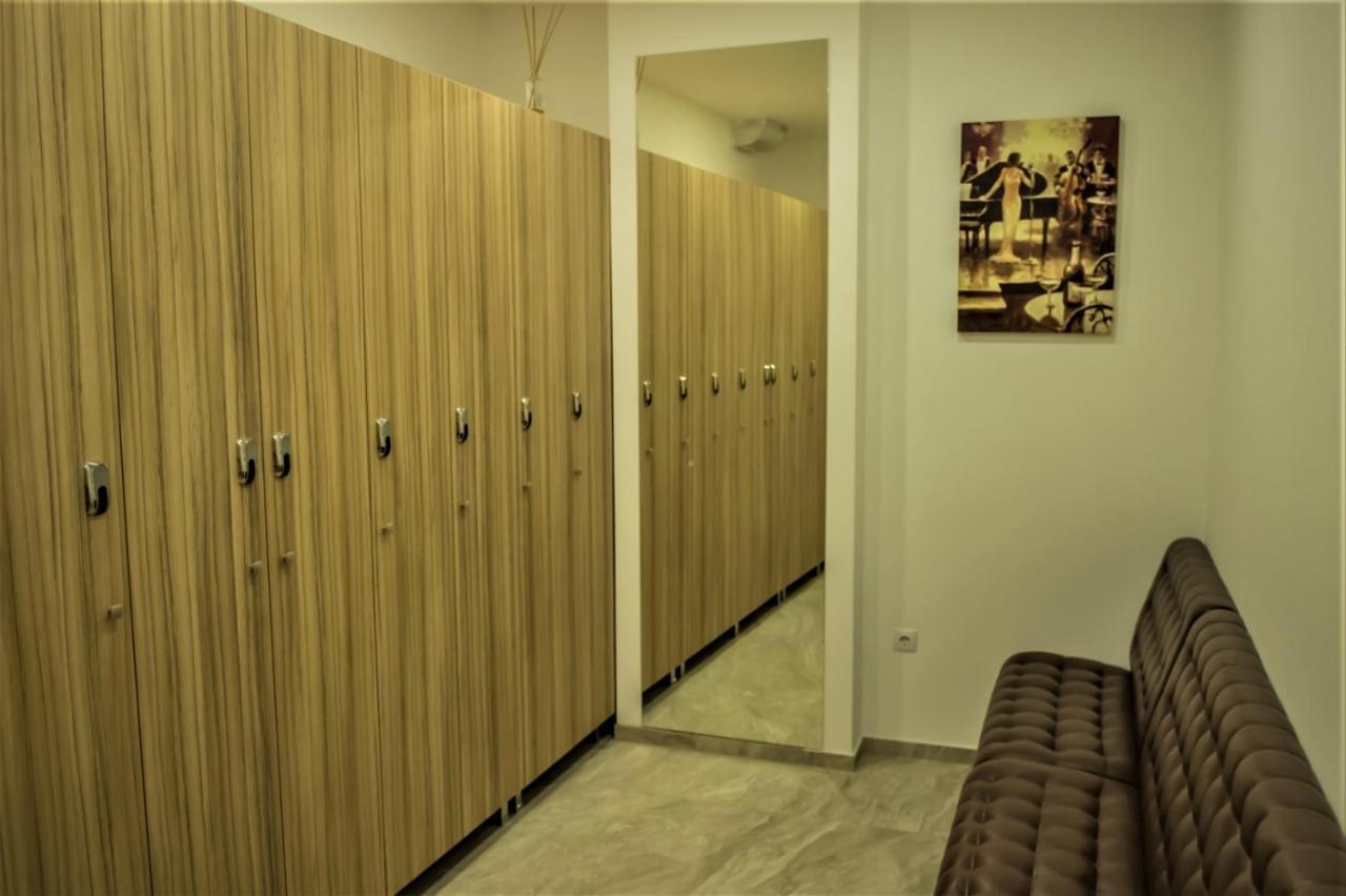 Bernardazzi Grand Hotel Chisinau Ngoại thất bức ảnh